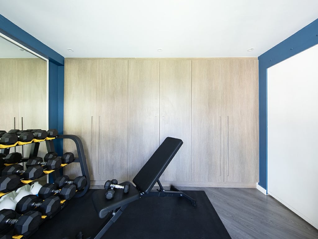 https://img.propertyraptor.com/cdn-cgi/imagedelivery/KD5bF_AFL0JDTbKLWF7z9g/ap8/ap8_001/hornet/prp/img/9e9d0fb2f54d49a21b606590f70c48a0.jpg/public