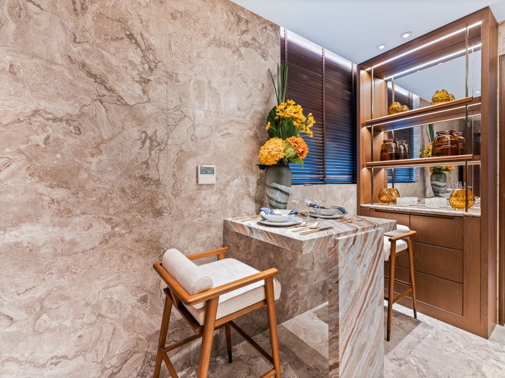 https://img.propertyraptor.com/cdn-cgi/imagedelivery/KD5bF_AFL0JDTbKLWF7z9g/ap8/ap8_001/hornet/prp/img/9faf1d360a29bed6fe2846836ab59711-wtm.jpg/public