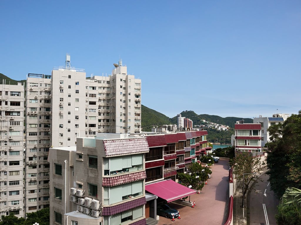 Belleview Place