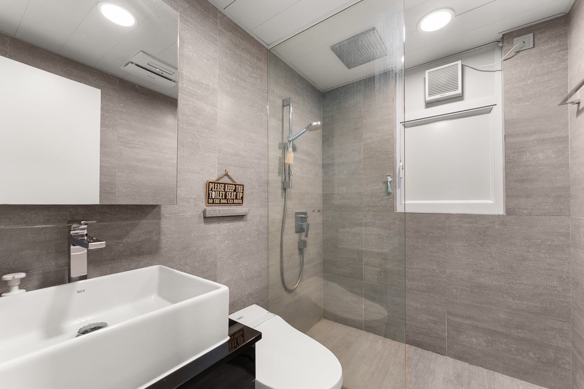 https://img.propertyraptor.com/cdn-cgi/imagedelivery/KD5bF_AFL0JDTbKLWF7z9g/ap8/ap8_001/hornet/prp/img/a0123323e27cf26271fd28291fbc40cd-wtm.jpg/public