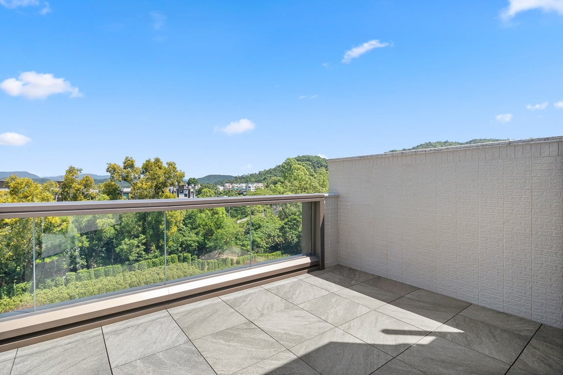 https://img.propertyraptor.com/cdn-cgi/imagedelivery/KD5bF_AFL0JDTbKLWF7z9g/ap8/ap8_001/hornet/prp/img/a045059de422e4c92779cbf29c31ceaf-wtm.jpg/public