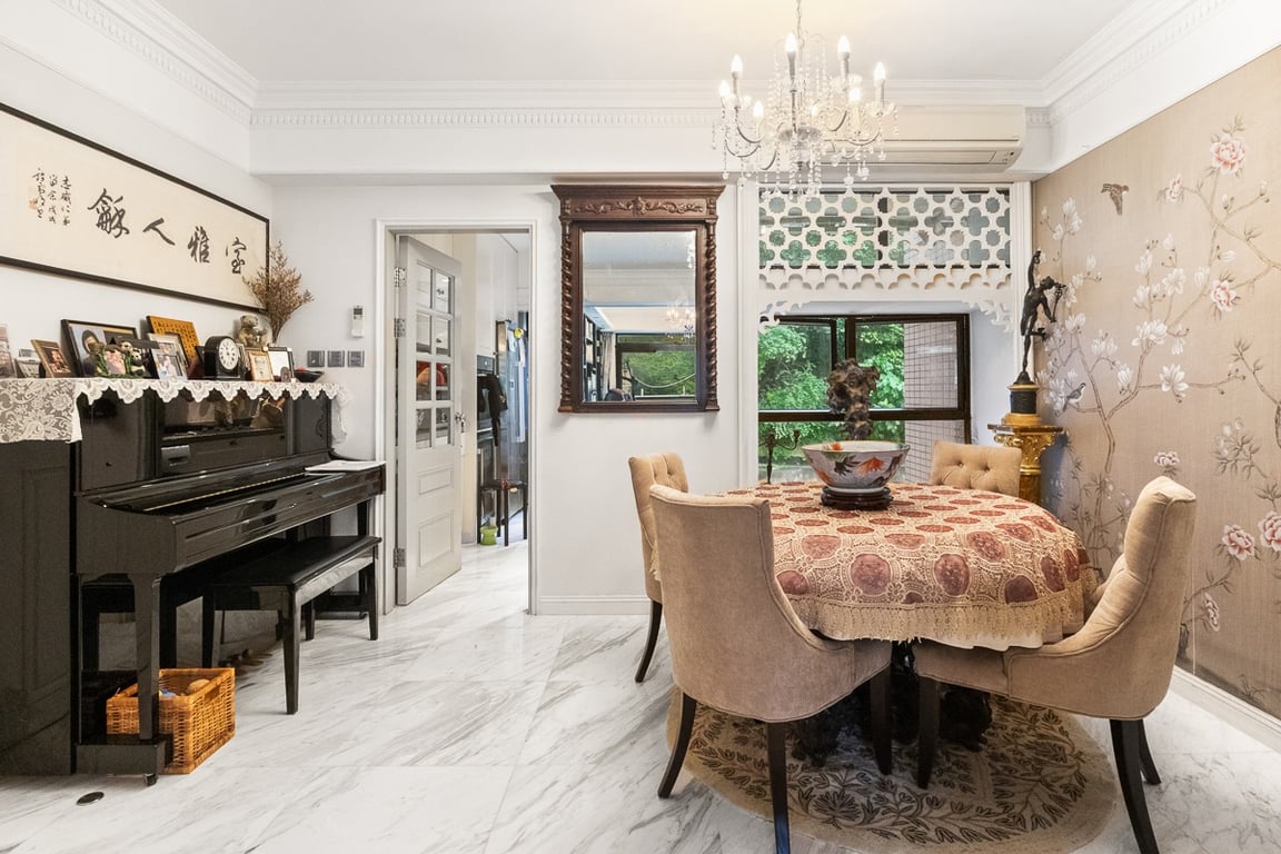 https://img.propertyraptor.com/cdn-cgi/imagedelivery/KD5bF_AFL0JDTbKLWF7z9g/ap8/ap8_001/hornet/prp/img/a1d781a998cf15cd35427d4f673e4baa-wtm.jpg/public
