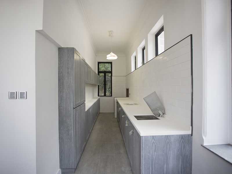 https://img.propertyraptor.com/cdn-cgi/imagedelivery/KD5bF_AFL0JDTbKLWF7z9g/ap8/ap8_001/hornet/prp/img/a2511aedada7e235da05617f7cce21da.jpg/public