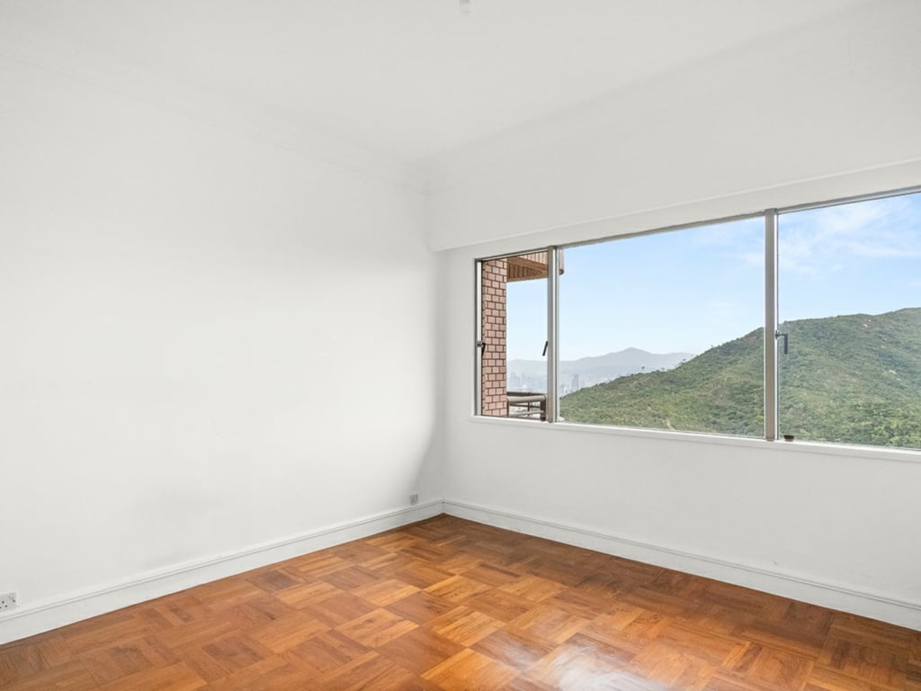 https://img.propertyraptor.com/cdn-cgi/imagedelivery/KD5bF_AFL0JDTbKLWF7z9g/ap8/ap8_001/hornet/prp/img/a27e22d766773951e50efd8a9fecc6be-wtm.jpg/public