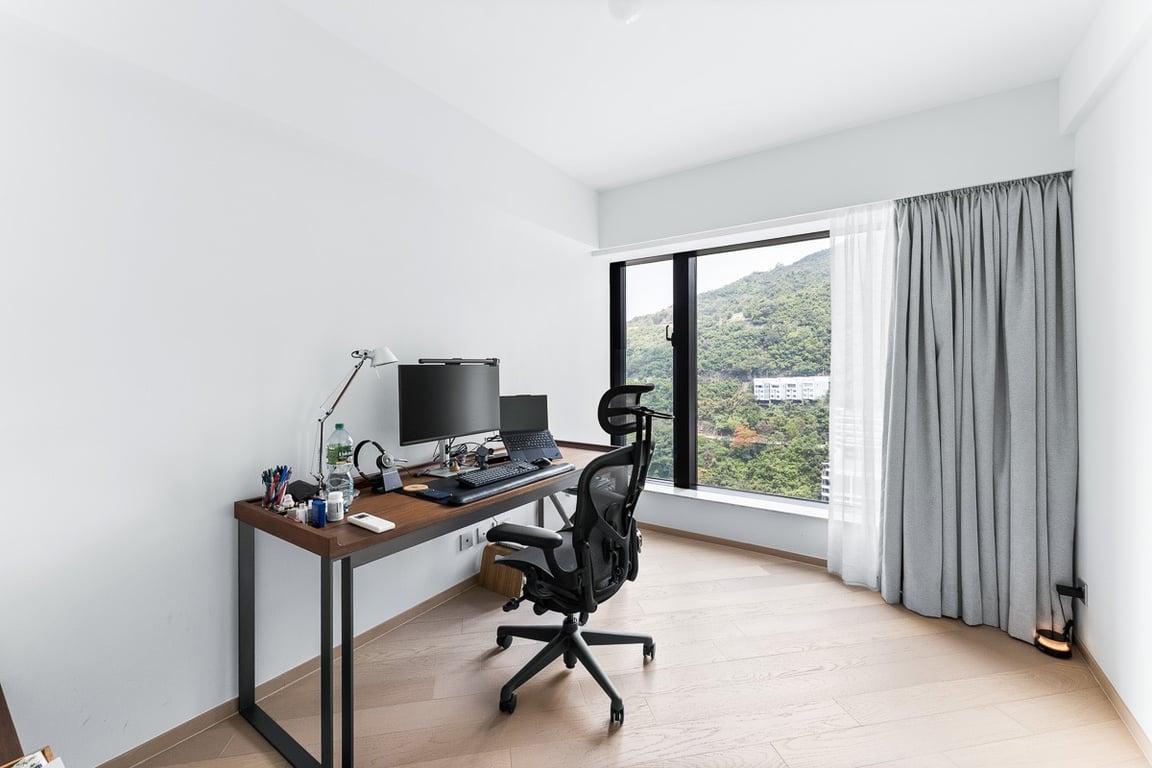 https://img.propertyraptor.com/cdn-cgi/imagedelivery/KD5bF_AFL0JDTbKLWF7z9g/ap8/ap8_001/hornet/prp/img/a2d50916e8428ef19ef12bfa63554954-wtm.jpg/public