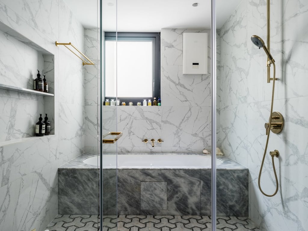 https://img.propertyraptor.com/cdn-cgi/imagedelivery/KD5bF_AFL0JDTbKLWF7z9g/ap8/ap8_001/hornet/prp/img/a2e8ae6ee7d91d52b0d52fd0d2e93800.jpg/public