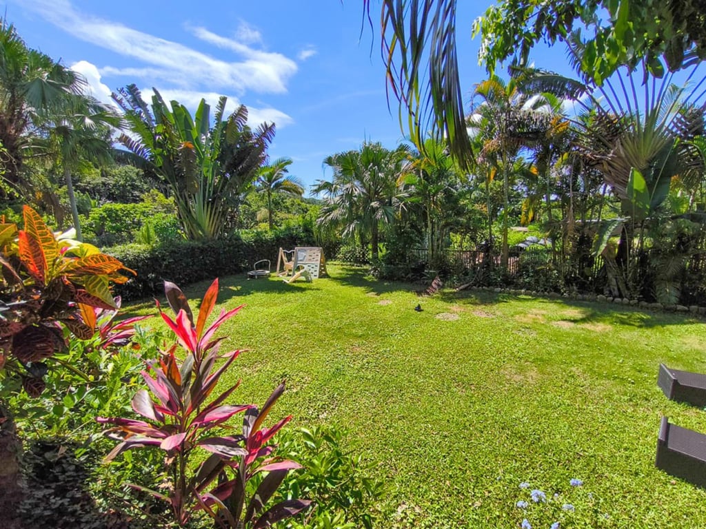 https://img.propertyraptor.com/cdn-cgi/imagedelivery/KD5bF_AFL0JDTbKLWF7z9g/ap8/ap8_001/hornet/prp/img/a31660acd4e2077246957c7381d10d36.jpg/public