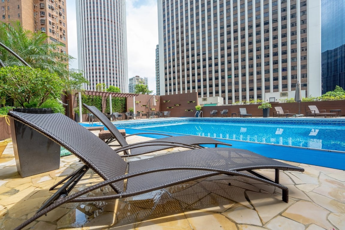 https://img.propertyraptor.com/cdn-cgi/imagedelivery/KD5bF_AFL0JDTbKLWF7z9g/ap8/ap8_001/hornet/prp/img/a31d8362c82260ecbf071ad998395d93-wtm.jpg/public