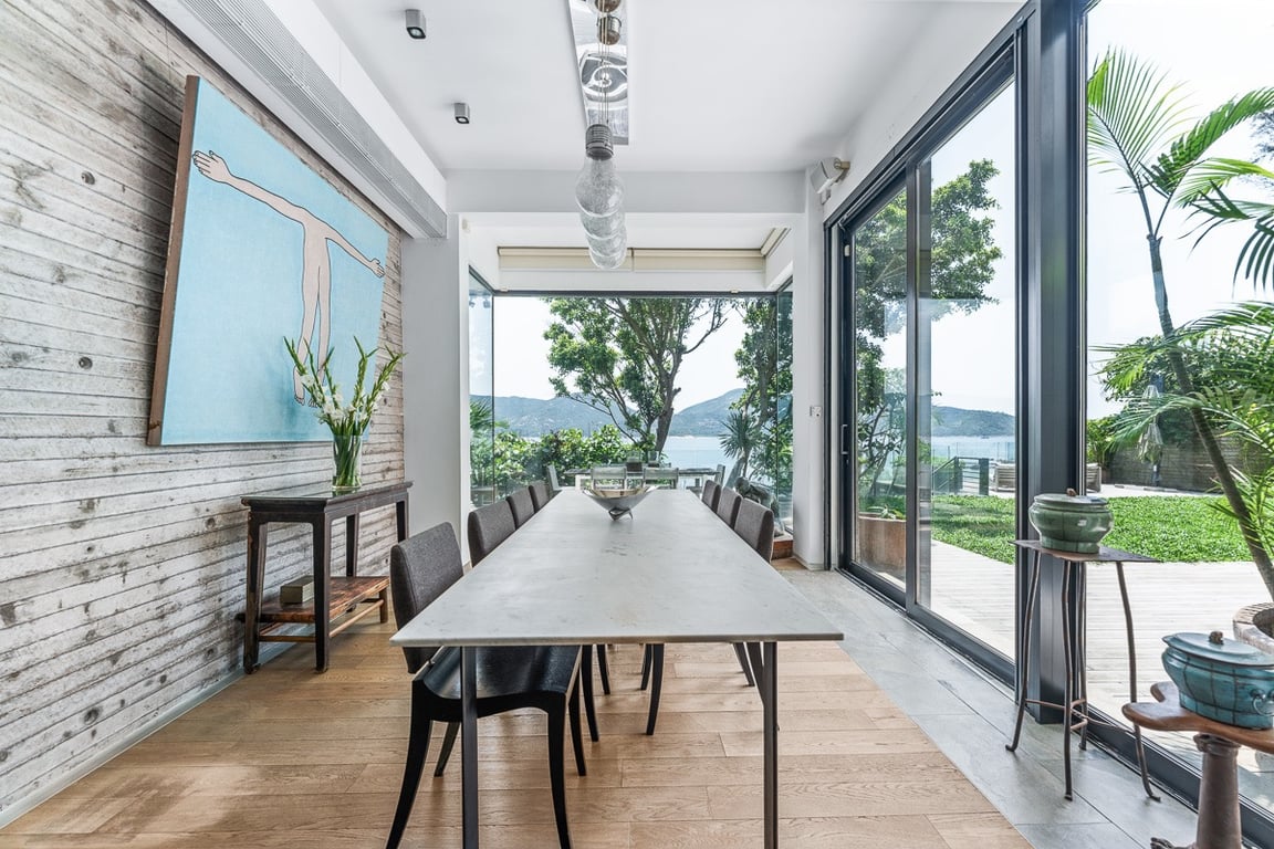 https://img.propertyraptor.com/cdn-cgi/imagedelivery/KD5bF_AFL0JDTbKLWF7z9g/ap8/ap8_001/hornet/prp/img/a36261de745509d93d0a29aae53bea28-wtm.jpg/public