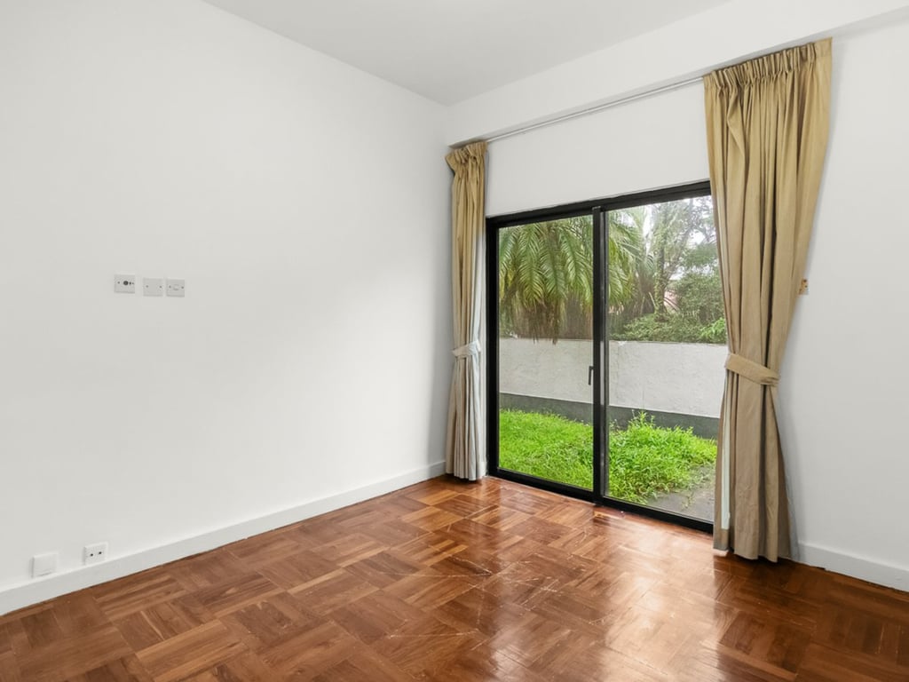 https://img.propertyraptor.com/cdn-cgi/imagedelivery/KD5bF_AFL0JDTbKLWF7z9g/ap8/ap8_001/hornet/prp/img/a368487f1e3c55f321c8e8f19e516c45-wtm.jpg/public