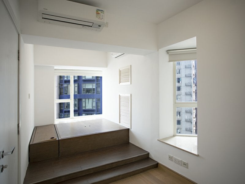 https://img.propertyraptor.com/cdn-cgi/imagedelivery/KD5bF_AFL0JDTbKLWF7z9g/ap8/ap8_001/hornet/prp/img/a37538f2ebf77fa6dfbecae56d147318.jpg/public