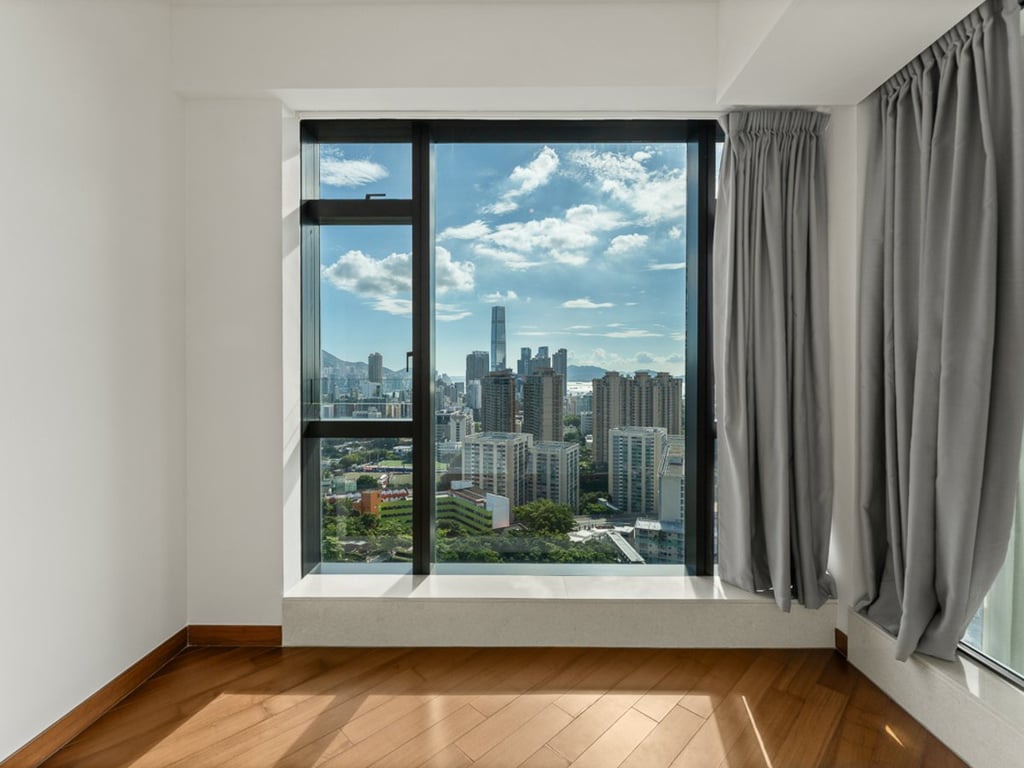 https://img.propertyraptor.com/cdn-cgi/imagedelivery/KD5bF_AFL0JDTbKLWF7z9g/ap8/ap8_001/hornet/prp/img/a49f59698c4eb092d998f242fc3f90da-wtm.jpg/public