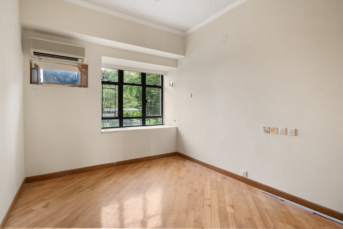 https://img.propertyraptor.com/cdn-cgi/imagedelivery/KD5bF_AFL0JDTbKLWF7z9g/ap8/ap8_001/hornet/prp/img/a4b450f743ab9e33cd34f8c5e6dc0dfb-wtm.jpg/public