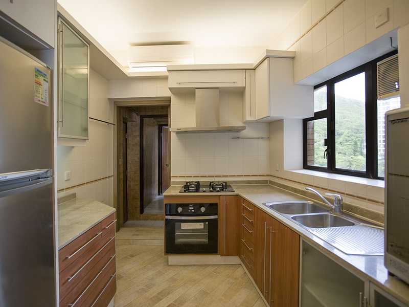 https://img.propertyraptor.com/cdn-cgi/imagedelivery/KD5bF_AFL0JDTbKLWF7z9g/ap8/ap8_001/hornet/prp/img/a4dfff12ce16e01fda3abfdb464b2816.jpg/public