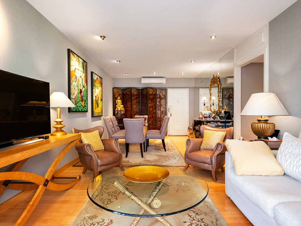 https://img.propertyraptor.com/cdn-cgi/imagedelivery/KD5bF_AFL0JDTbKLWF7z9g/ap8/ap8_001/hornet/prp/img/a545831fcf2266bc706e312a18fd6525.jpg/public