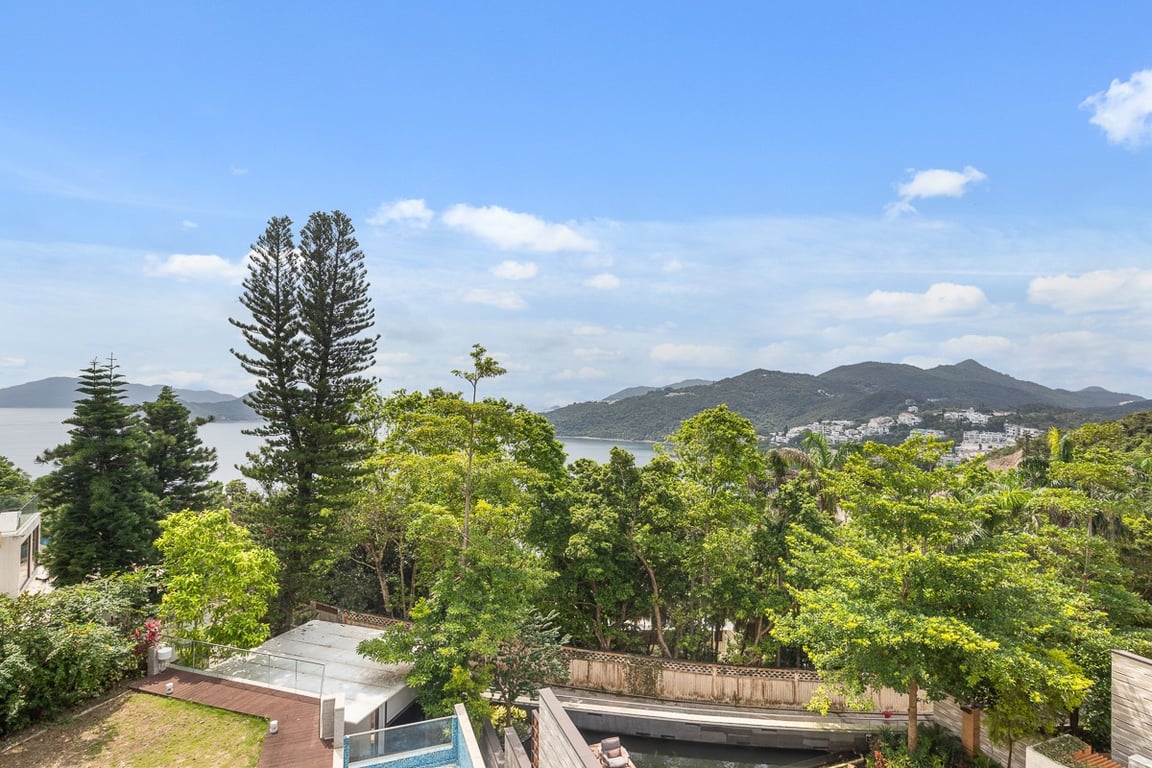 https://img.propertyraptor.com/cdn-cgi/imagedelivery/KD5bF_AFL0JDTbKLWF7z9g/ap8/ap8_001/hornet/prp/img/a5a1f6e8edf19f4e4ffdf9f08a9e5572-wtm.jpg/public