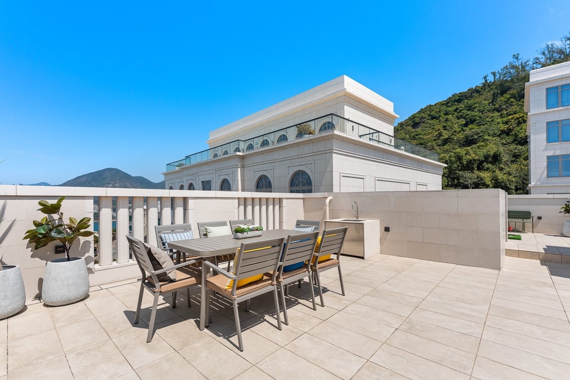 https://img.propertyraptor.com/cdn-cgi/imagedelivery/KD5bF_AFL0JDTbKLWF7z9g/ap8/ap8_001/hornet/prp/img/a5df63b29a4b63122c7590e715ee46d2-wtm.jpg/public