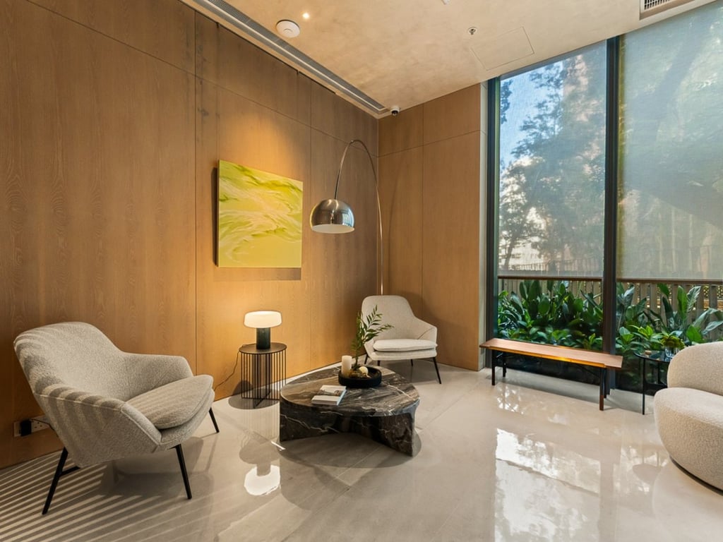 https://img.propertyraptor.com/cdn-cgi/imagedelivery/KD5bF_AFL0JDTbKLWF7z9g/ap8/ap8_001/hornet/prp/img/a6364a2bf83ea2d9ba2b002611cc4080-wtm.jpg/public
