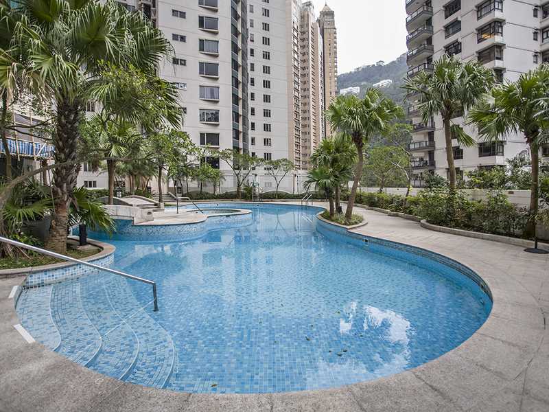 https://img.propertyraptor.com/cdn-cgi/imagedelivery/KD5bF_AFL0JDTbKLWF7z9g/ap8/ap8_001/hornet/prp/img/a64c4909fb8c5149b7eb3d9e640c221a.jpg/public