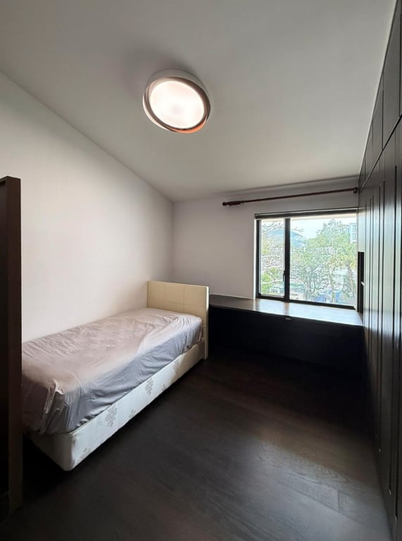 https://img.propertyraptor.com/cdn-cgi/imagedelivery/KD5bF_AFL0JDTbKLWF7z9g/ap8/ap8_001/hornet/prp/img/a64f8396dbc8569d7392a5b2f883ce79-wtm.jpg/public