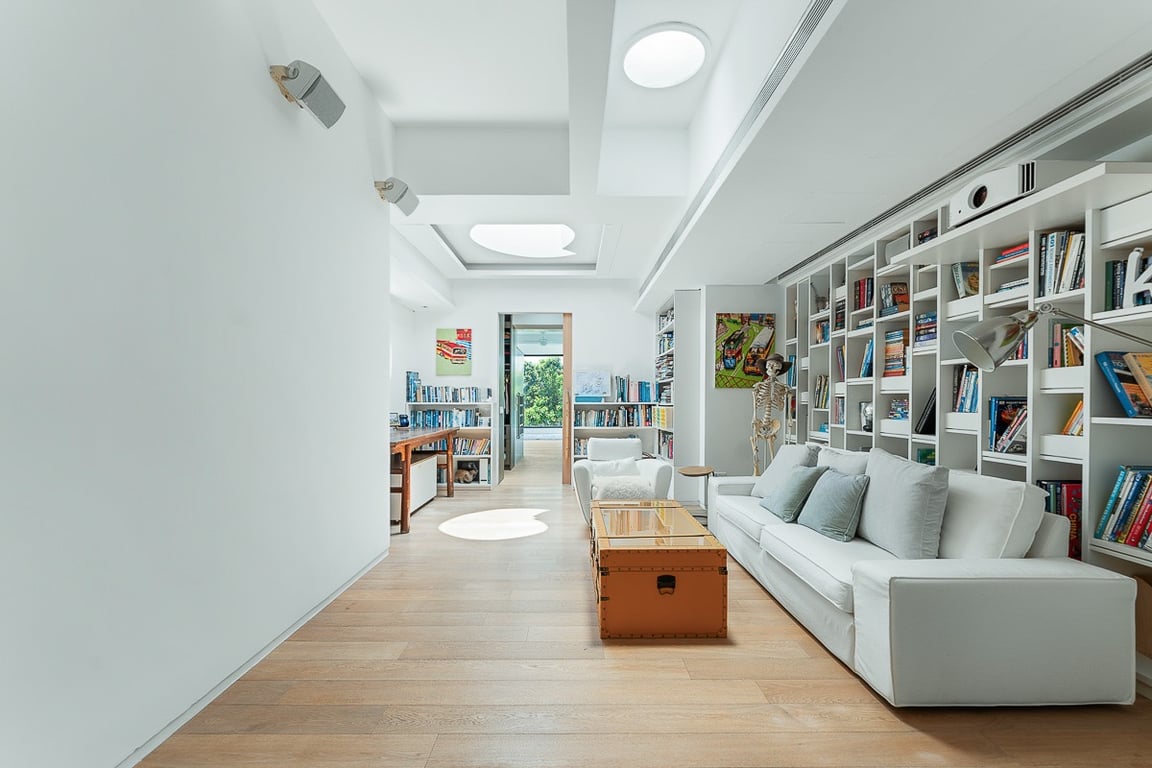 https://img.propertyraptor.com/cdn-cgi/imagedelivery/KD5bF_AFL0JDTbKLWF7z9g/ap8/ap8_001/hornet/prp/img/a690360a43547d5c7fb1fd66eecdf08a-wtm.jpg/public