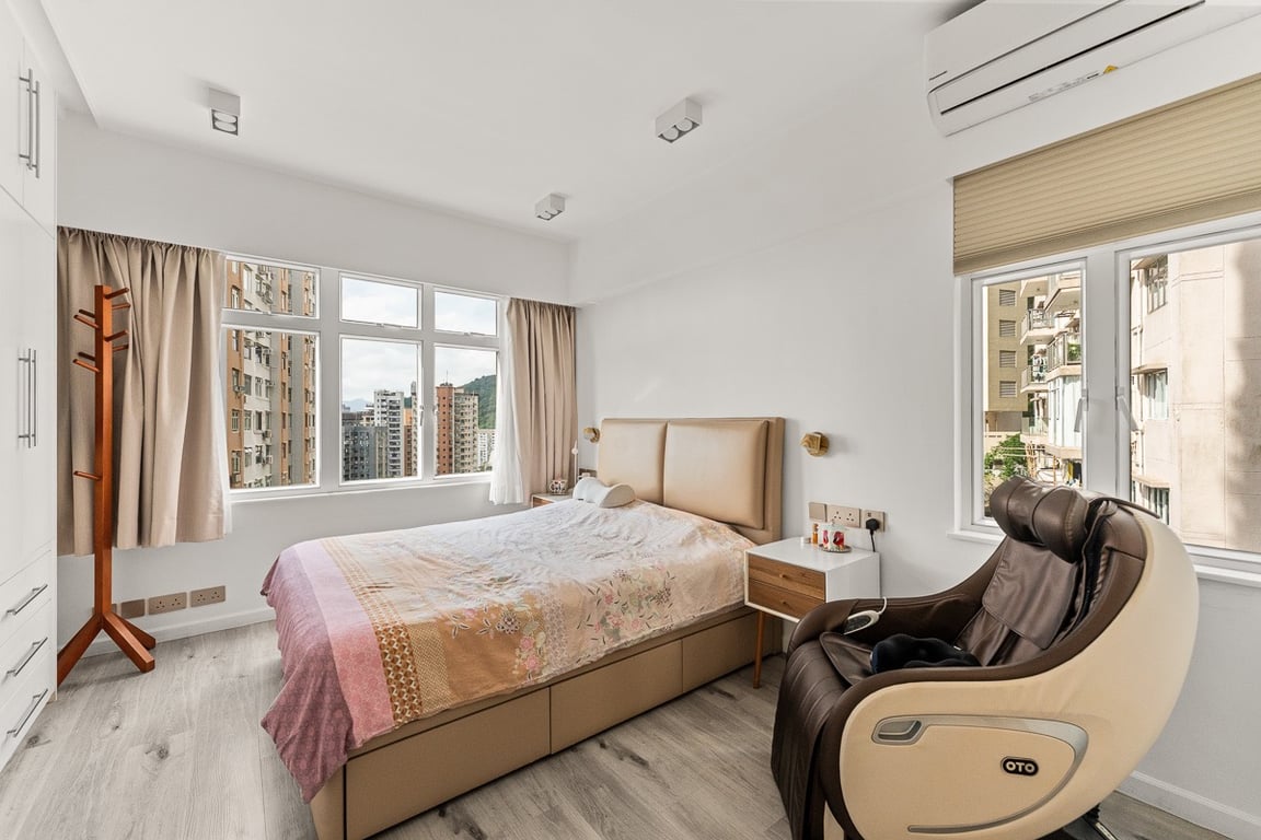 https://img.propertyraptor.com/cdn-cgi/imagedelivery/KD5bF_AFL0JDTbKLWF7z9g/ap8/ap8_001/hornet/prp/img/a71cfb75c5c65023b6ee82c397413e44-wtm.jpg/public