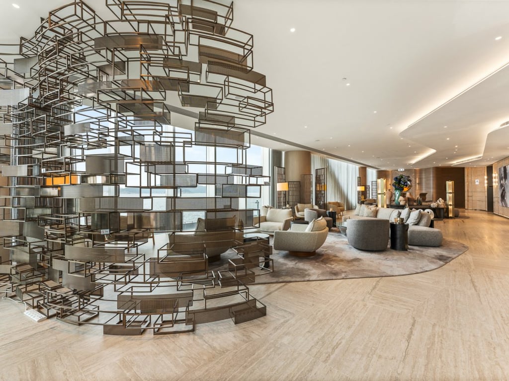 https://img.propertyraptor.com/cdn-cgi/imagedelivery/KD5bF_AFL0JDTbKLWF7z9g/ap8/ap8_001/hornet/prp/img/a7791a2827e944035f616ed38d5355d3.jpg/public