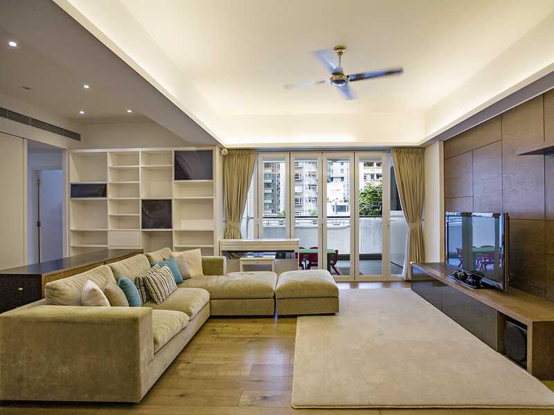 https://img.propertyraptor.com/cdn-cgi/imagedelivery/KD5bF_AFL0JDTbKLWF7z9g/ap8/ap8_001/hornet/prp/img/a79c64914ffabd39eac72d19f756bebd.jpg/public