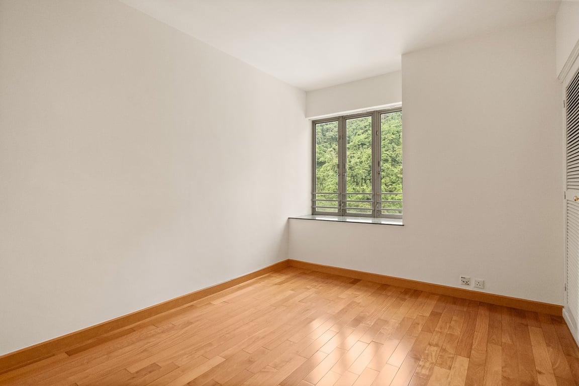 https://img.propertyraptor.com/cdn-cgi/imagedelivery/KD5bF_AFL0JDTbKLWF7z9g/ap8/ap8_001/hornet/prp/img/a7c800b7b5413282c543a36d1a3f63e0-wtm.jpg/public