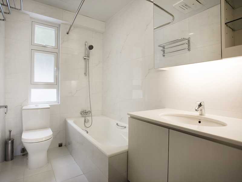 https://img.propertyraptor.com/cdn-cgi/imagedelivery/KD5bF_AFL0JDTbKLWF7z9g/ap8/ap8_001/hornet/prp/img/a902007e91ef8a165272de14308bf41a.jpg/public