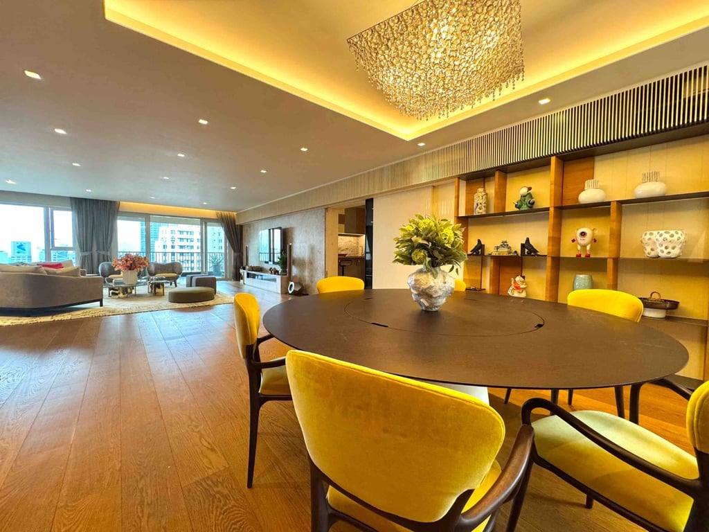 https://img.propertyraptor.com/cdn-cgi/imagedelivery/KD5bF_AFL0JDTbKLWF7z9g/ap8/ap8_001/hornet/prp/img/a956d6d994ad6f80fa28e465703ce3d0-wtm.jpg/public
