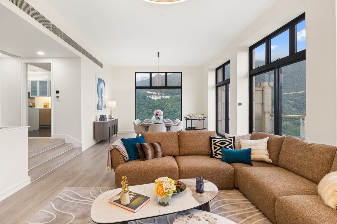 51 -55 Deep Water Bay Road