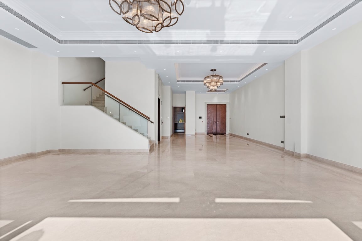 https://img.propertyraptor.com/cdn-cgi/imagedelivery/KD5bF_AFL0JDTbKLWF7z9g/ap8/ap8_001/hornet/prp/img/a972202bbc41cd81f2a08a1148bd4039-wtm.jpg/public