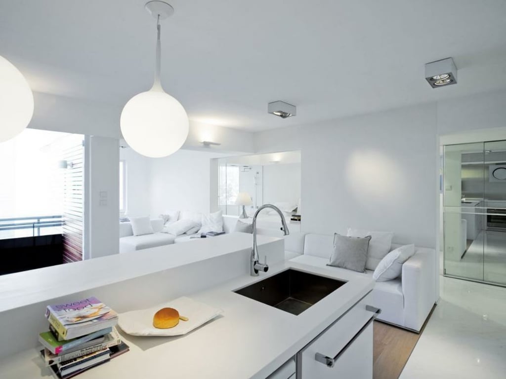 https://img.propertyraptor.com/cdn-cgi/imagedelivery/KD5bF_AFL0JDTbKLWF7z9g/ap8/ap8_001/hornet/prp/img/a974f30b63a824b1dc5adfdd0fb0d117.jpg/public