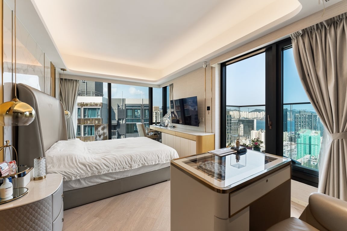 https://img.propertyraptor.com/cdn-cgi/imagedelivery/KD5bF_AFL0JDTbKLWF7z9g/ap8/ap8_001/hornet/prp/img/aab9982d002a836b2b7fcf2f2e5061b5-wtm.jpg/public