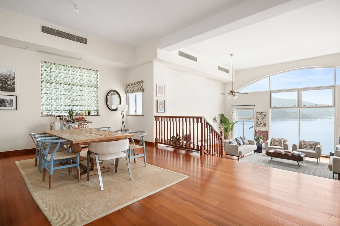 Cedar Drive Redhill Peninsula