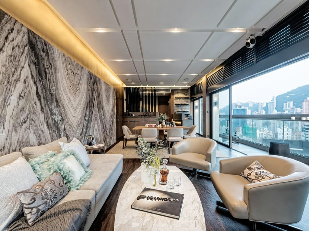 https://img.propertyraptor.com/cdn-cgi/imagedelivery/KD5bF_AFL0JDTbKLWF7z9g/ap8/ap8_001/hornet/prp/img/ab27806f7c74097c29bd095d40f47810.jpg/public