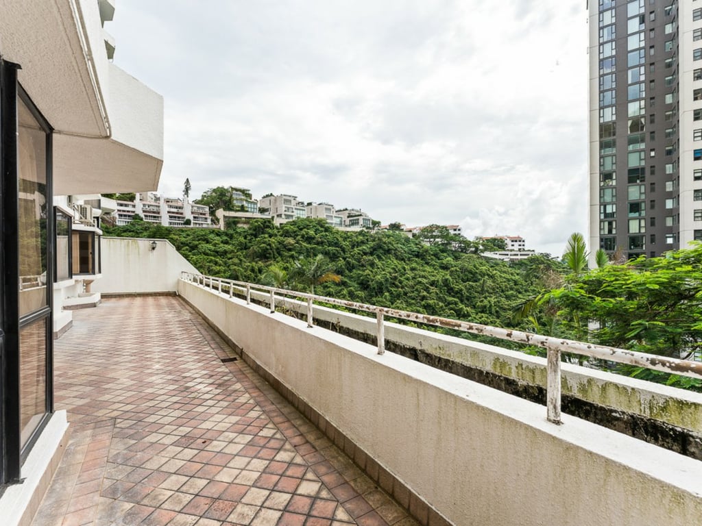 South Bay Towers