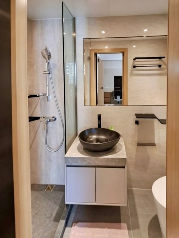 https://img.propertyraptor.com/cdn-cgi/imagedelivery/KD5bF_AFL0JDTbKLWF7z9g/ap8/ap8_001/hornet/prp/img/ac88996376647961a2ebba408cbebea4-wtm.jpg/public