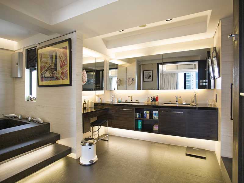 https://img.propertyraptor.com/cdn-cgi/imagedelivery/KD5bF_AFL0JDTbKLWF7z9g/ap8/ap8_001/hornet/prp/img/acc9ffc97b11a035f99b4bd1a3455ba8.jpg/public