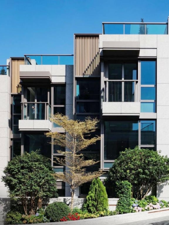https://img.propertyraptor.com/cdn-cgi/imagedelivery/KD5bF_AFL0JDTbKLWF7z9g/ap8/ap8_001/hornet/prp/img/acfd12929e61f6003327299e80d10efb.jpg/public