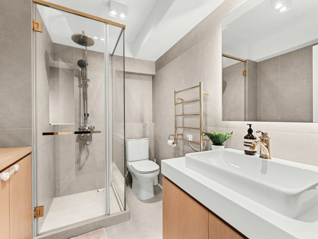 https://img.propertyraptor.com/cdn-cgi/imagedelivery/KD5bF_AFL0JDTbKLWF7z9g/ap8/ap8_001/hornet/prp/img/ad029433c8f9a84e28e2ed34a0cf7910-wtm.jpg/public