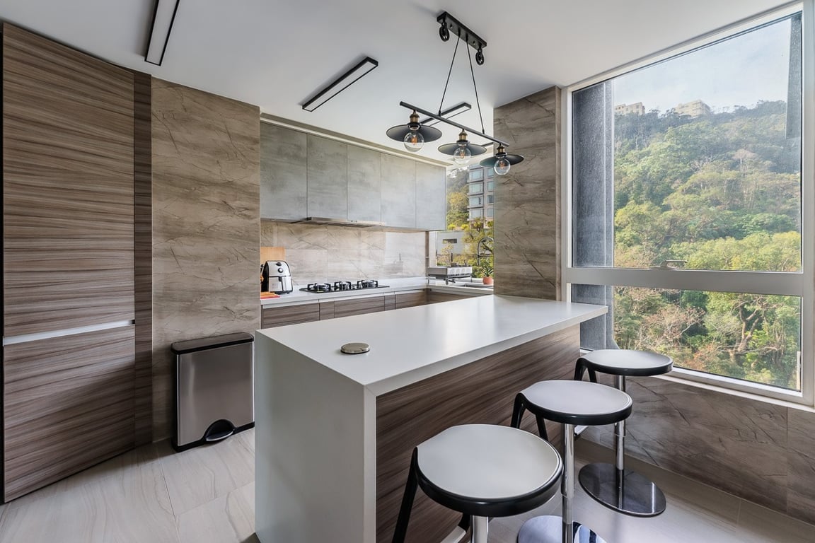 https://img.propertyraptor.com/cdn-cgi/imagedelivery/KD5bF_AFL0JDTbKLWF7z9g/ap8/ap8_001/hornet/prp/img/ad5c61aa8d0aa244b15d3d11fb875ec2-wtm.jpg/public