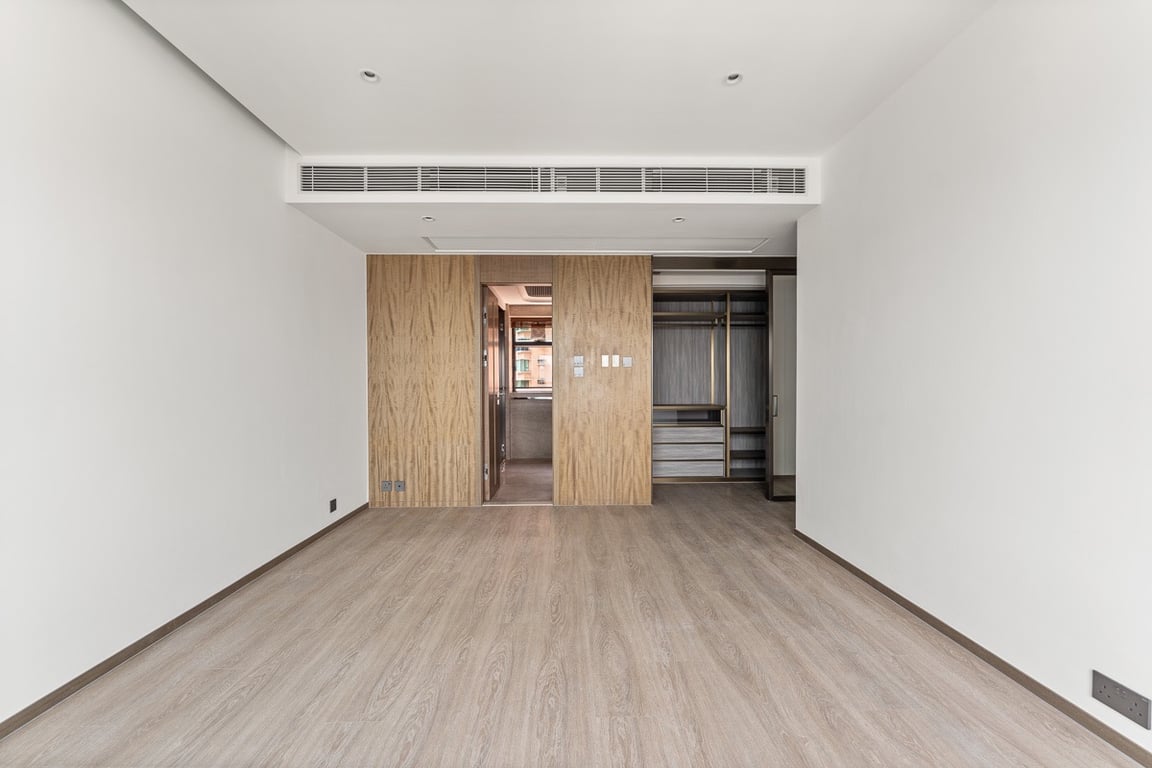 https://img.propertyraptor.com/cdn-cgi/imagedelivery/KD5bF_AFL0JDTbKLWF7z9g/ap8/ap8_001/hornet/prp/img/ad97a9b010b7101e3f4122a1abea94bc-wtm.jpg/public