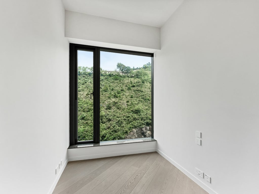 https://img.propertyraptor.com/cdn-cgi/imagedelivery/KD5bF_AFL0JDTbKLWF7z9g/ap8/ap8_001/hornet/prp/img/ae1875178fb97bd368cd8b4bc20855fa.jpg/public