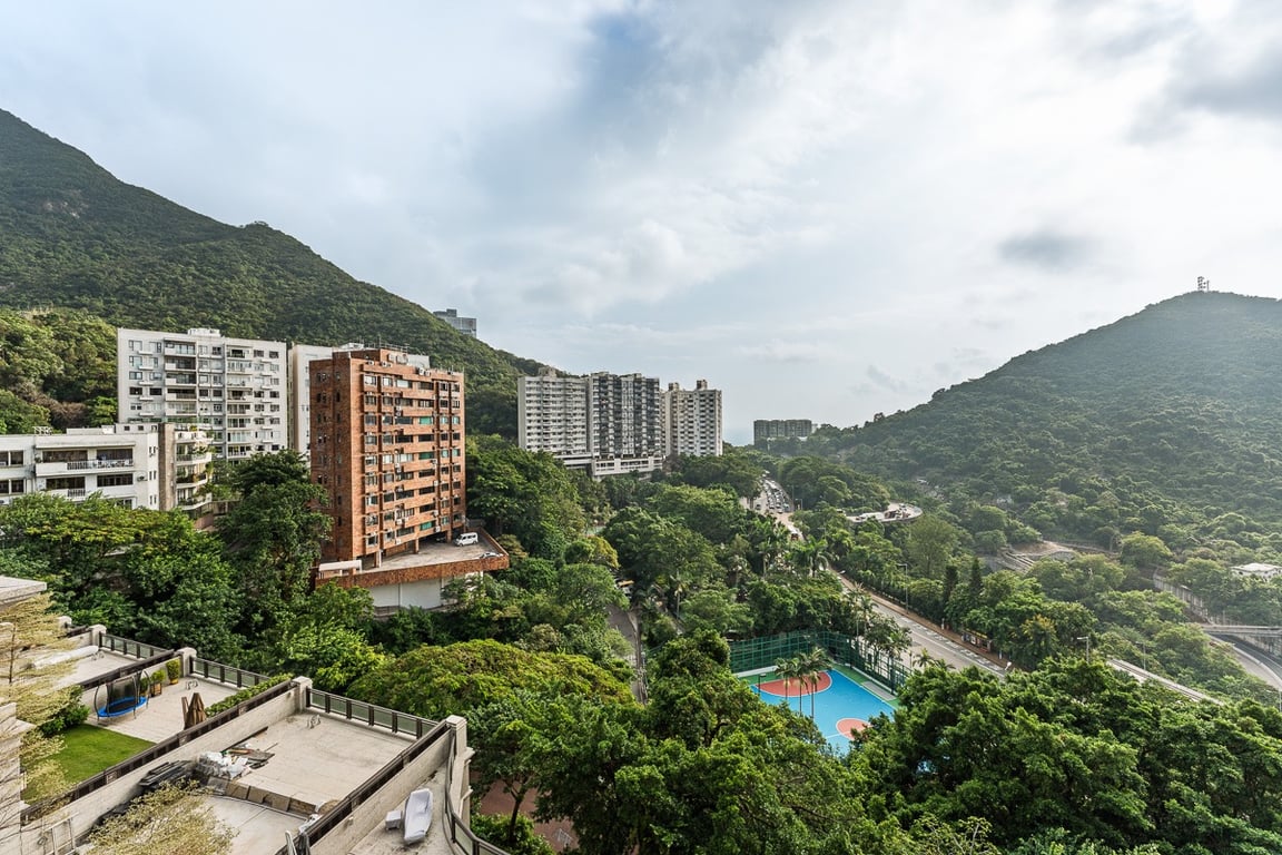 https://img.propertyraptor.com/cdn-cgi/imagedelivery/KD5bF_AFL0JDTbKLWF7z9g/ap8/ap8_001/hornet/prp/img/ae6855f72e94354a1dfd4d8daf1c8a23-wtm.jpg/public