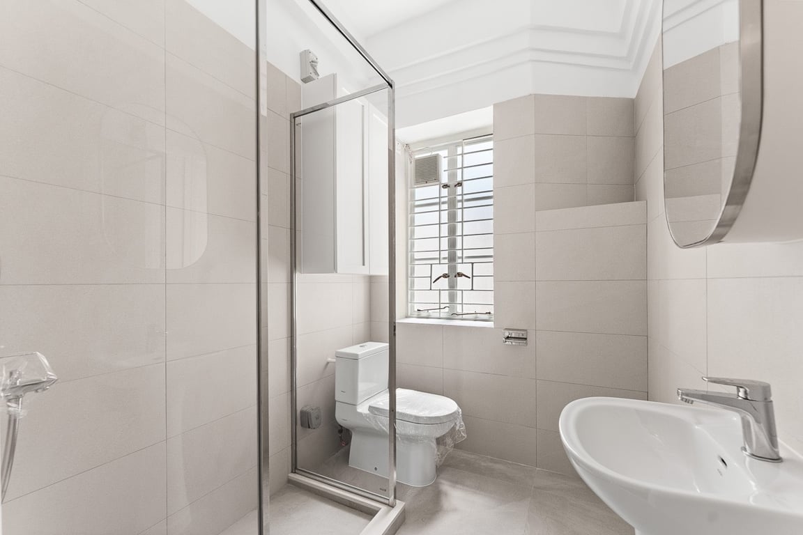 https://img.propertyraptor.com/cdn-cgi/imagedelivery/KD5bF_AFL0JDTbKLWF7z9g/ap8/ap8_001/hornet/prp/img/aedced9c39519e50ff5450ffcb3d9969-wtm.jpg/public