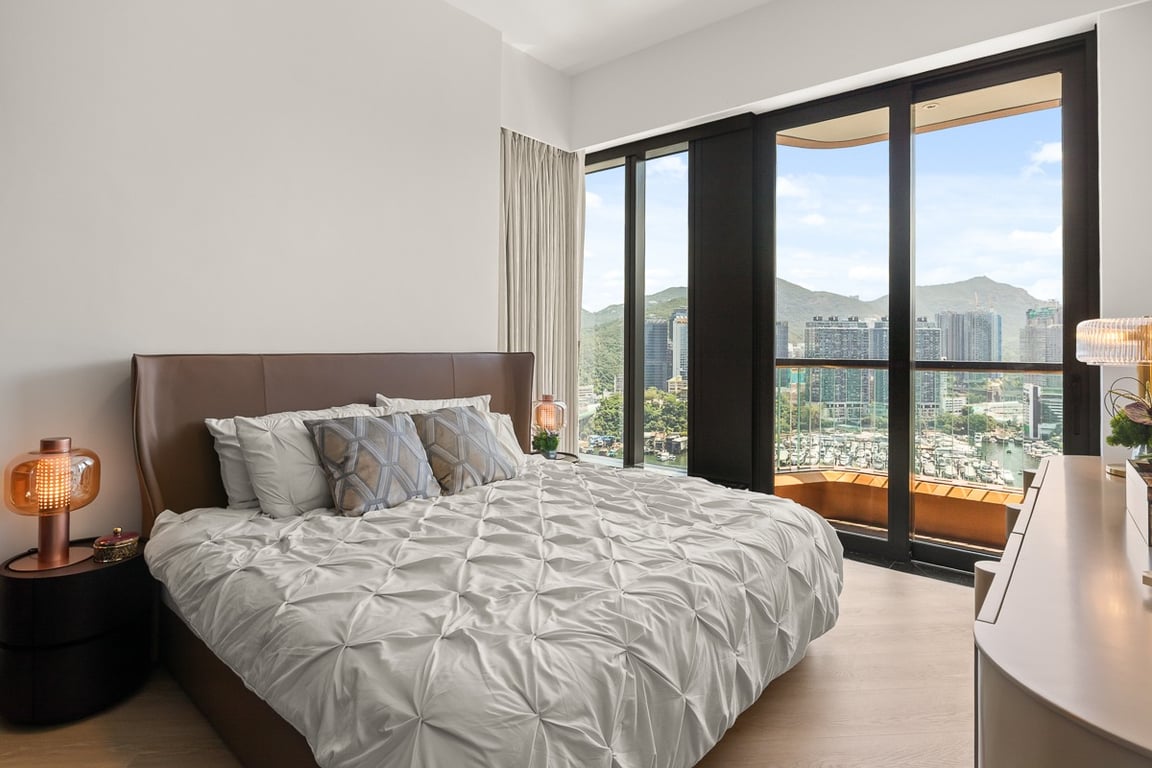 https://img.propertyraptor.com/cdn-cgi/imagedelivery/KD5bF_AFL0JDTbKLWF7z9g/ap8/ap8_001/hornet/prp/img/af03392f7ad37b803f57128ed7779a89-wtm.jpg/public