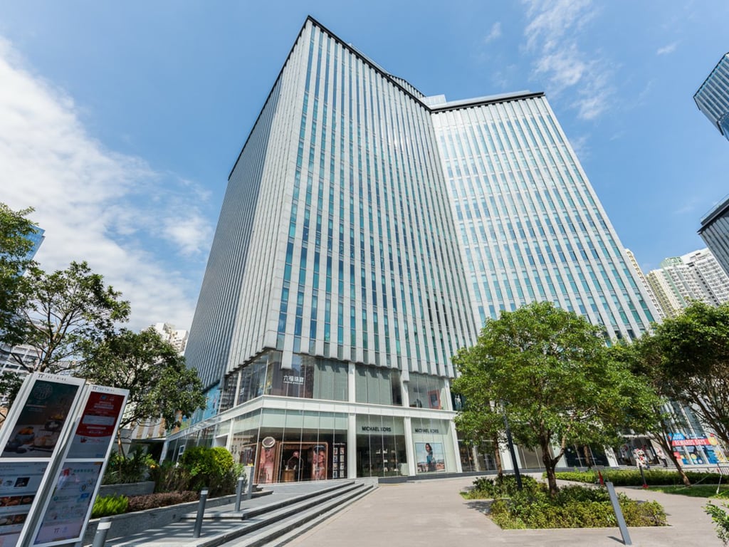 https://img.propertyraptor.com/cdn-cgi/imagedelivery/KD5bF_AFL0JDTbKLWF7z9g/ap8/ap8_001/hornet/prp/img/afdb3046f3c8f2e366c82b9c49d8aee5-wtm.jpg/public