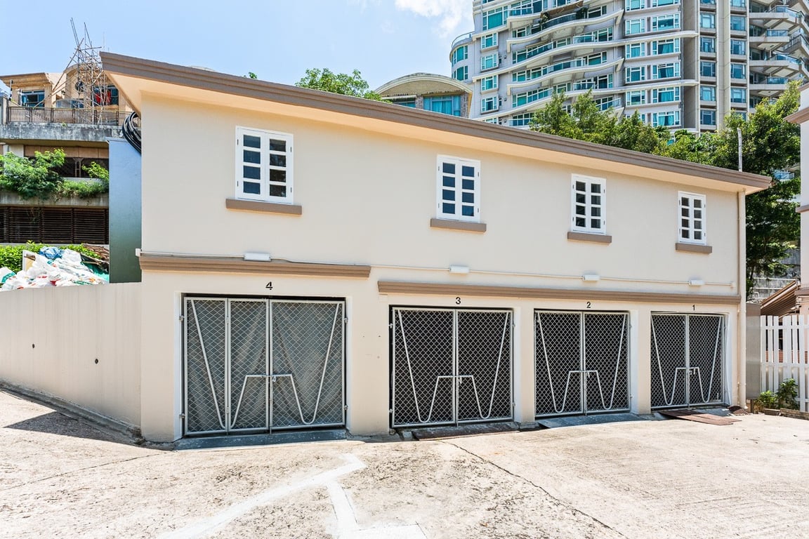 https://img.propertyraptor.com/cdn-cgi/imagedelivery/KD5bF_AFL0JDTbKLWF7z9g/ap8/ap8_001/hornet/prp/img/b028fd863a9f2813431686ab704136a7-wtm.jpg/public